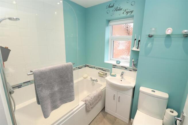 Bathroom / WC