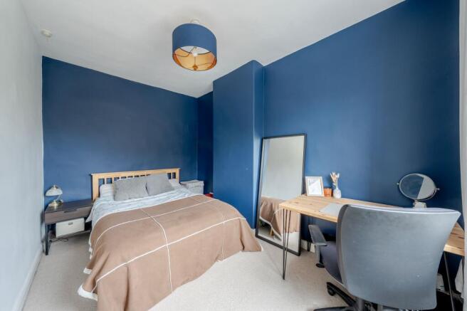 3 bed Terraced for sale Image 11