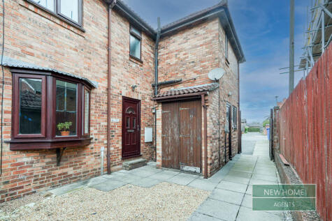 The Owens, Kirkland Street Pocklington, York, YO42 2XU