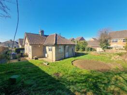 20, Priestley Grove, Calne SN11 8EF