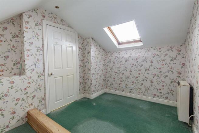 Bedroom 4-1.jpg
