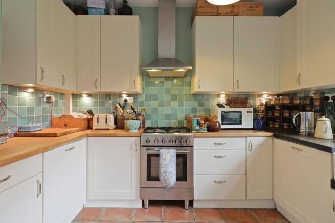 4 bed Terraced for sale Image 12