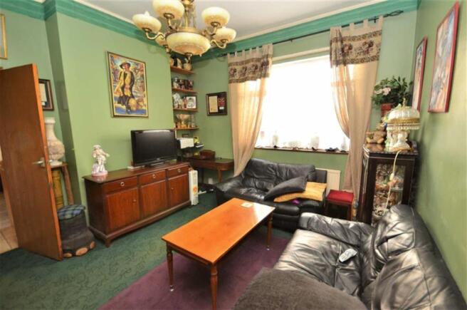 SITTING ROOM