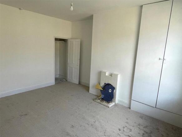 3 bed Terraced for sale Image 7