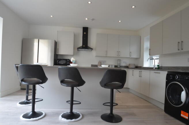 Room 6 kitchen