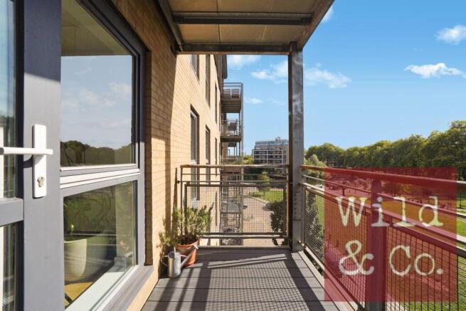 Fenland House - Ijiatklt96o8C333ueKJ.jpg