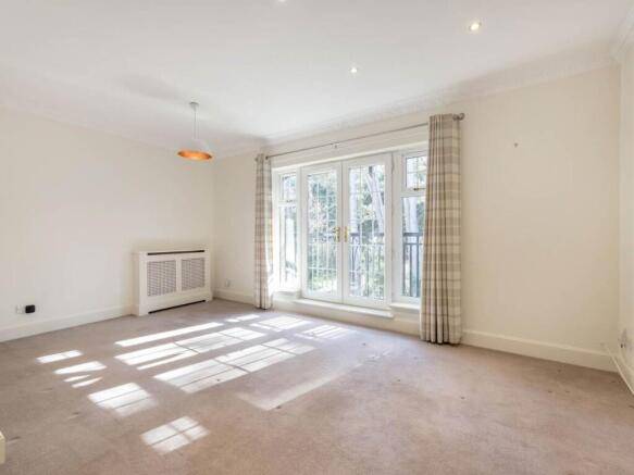 57329_SymeCrescent_0