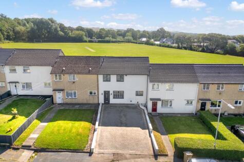 70 Lords Stile Lane, Bromley Cross, Bolton, BL7 9JY
