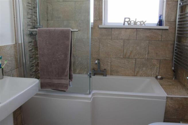 Bathroom/w.c.