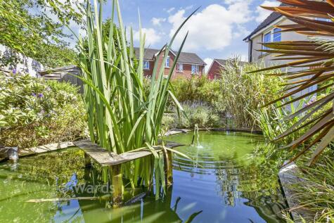 Green Close, Whitfield, Dover, Kent