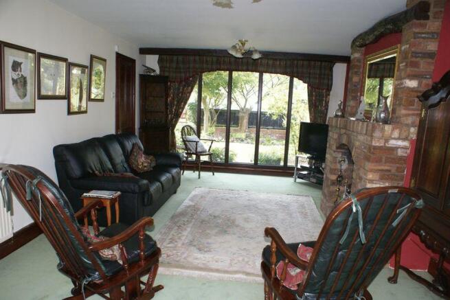 Lounge additional