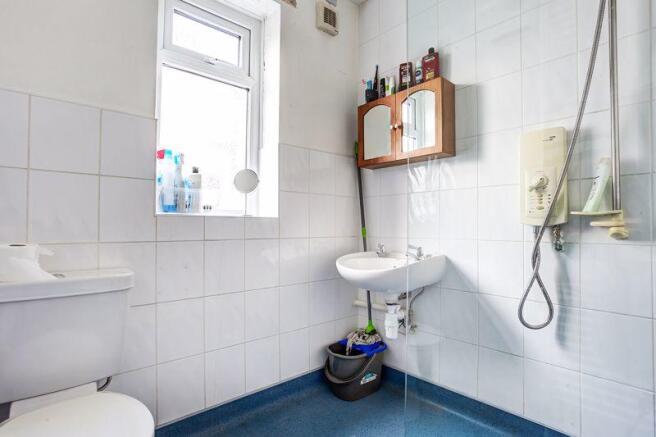 WET ROOM