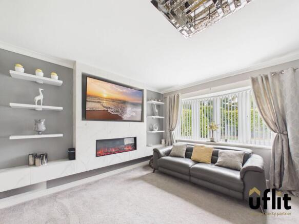 4 bed Detached for sale Image 8