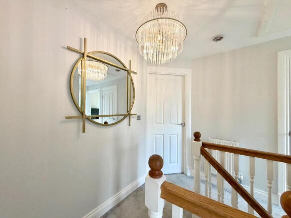 4 bed Detached for sale Image 10