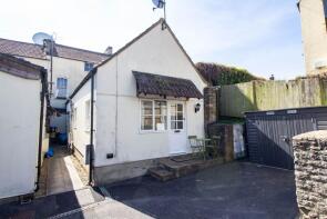 1, Hartley Court, Hoopers Barton, Frome BA11 1DE