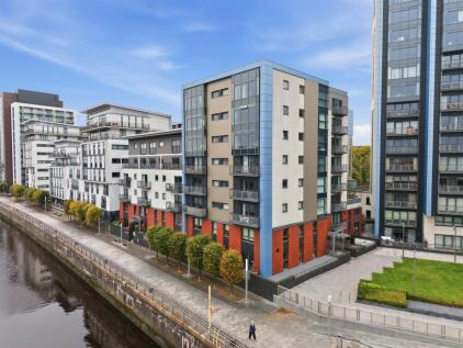 0/2 334 Meadowside Quay Walk, Glasgow Harbour, G11 6AW