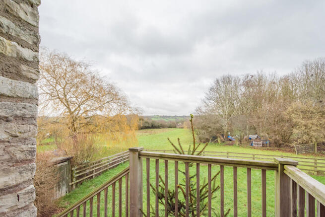 Close Farm Lodge ...