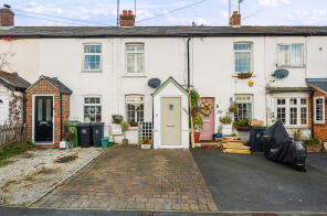 155, London Road, Bagshot GU19 5DH