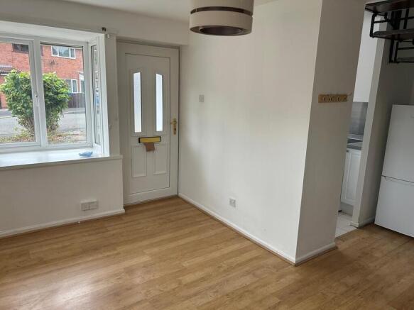 6 colwyn close 3