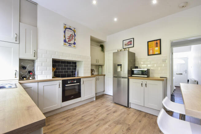 3 bed Terraced for sale Image 6