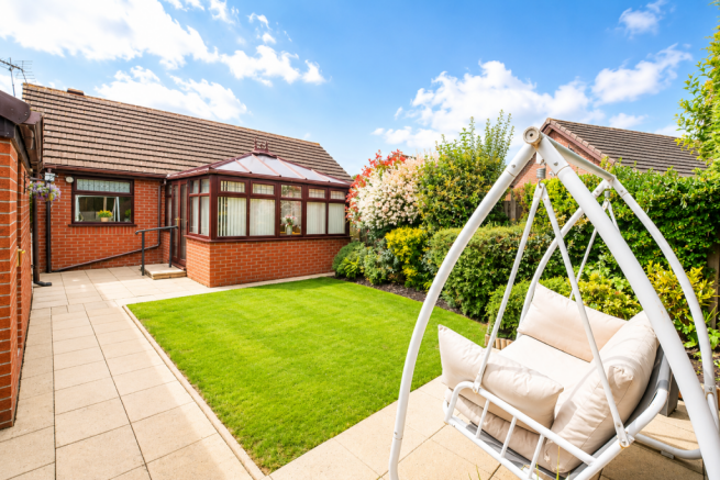 Sovereign Fold Road, Leigh, WN7 5HX photo 3