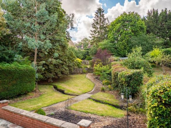 GARDEN 3.jpg