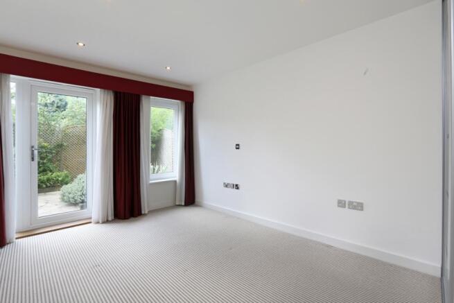 Master Bedroom to...