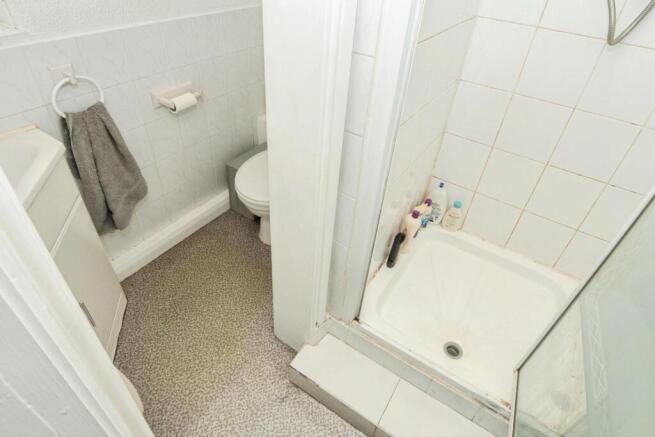 1 bed Flat for sale Image 12