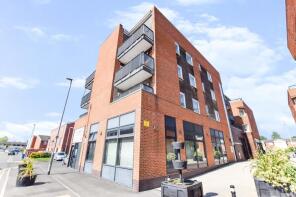 Flat 18, 170, Stockport Road, Manchester M13 9AB