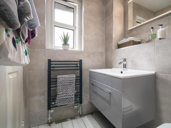 Ensuite Shower Room