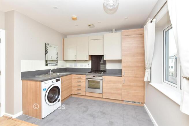 Kitchen/ Living Area