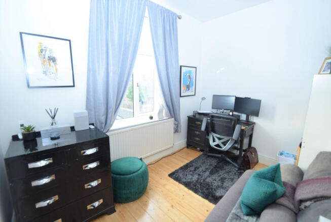 bedroom3