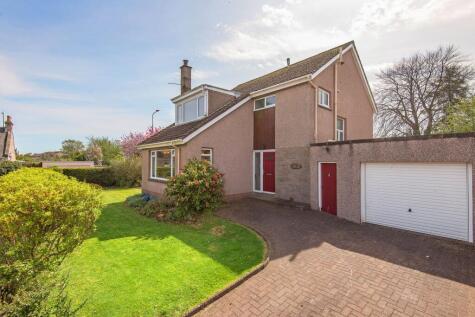 1 Claybraes, St Andrews, KY16