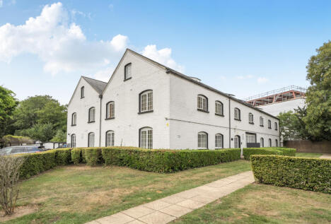 Grove Mill, London, CR4
