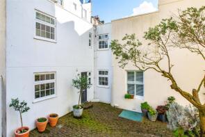 33, Lower Market Street, Hove BN3 1AT