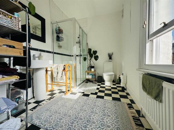 2 bed Terraced for sale Image 9