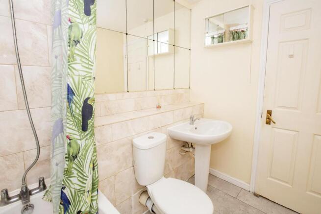 Bathroom/Wc
