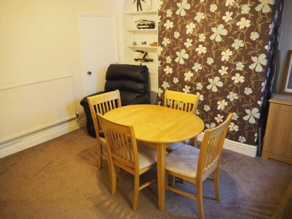 Dining Room Pic 2