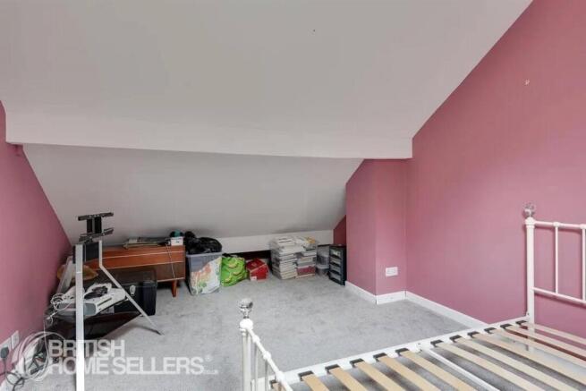 2 bed Bungalow for sale Image 12