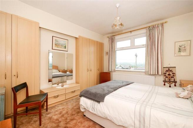 3 bed Semi-Detached for sale Image 7