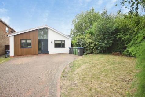 Manor Orchard, Harbury, Leamington Spa, Warwickshire, CV33