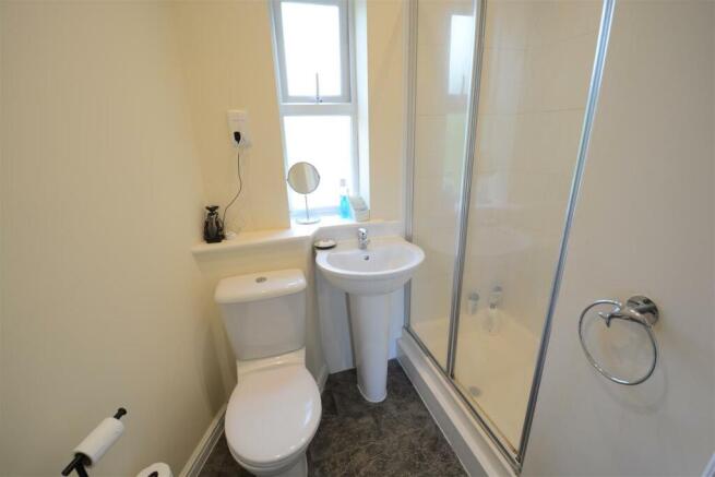 Ensuite Shower Room