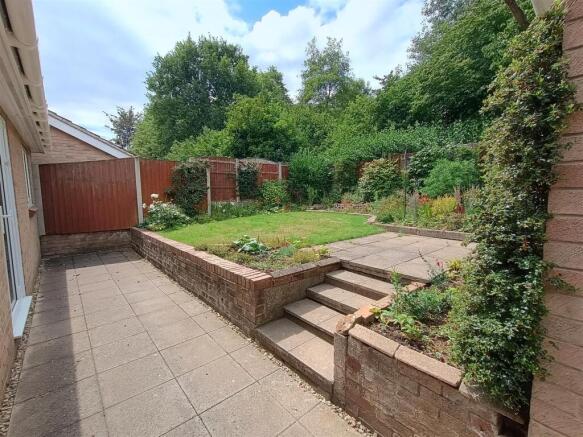 3 - Back Garden (1).jpg