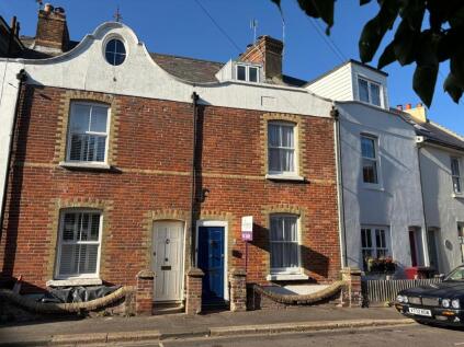 Caledonian Road, Chichester, PO19