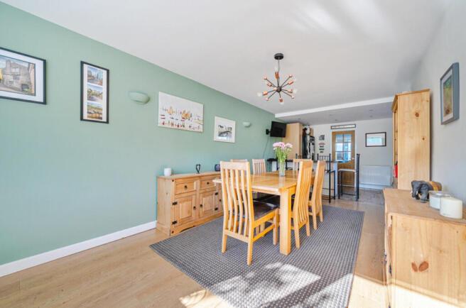 -68139e22f1de5-l-1283729 (17)