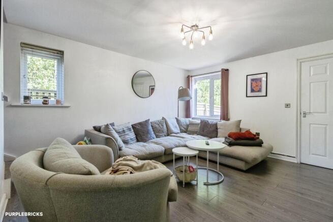 2 bed Semi-Detached for sale Image 8