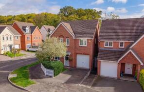 18, Admington Drive, Hatton Park, Warwick CV35 7TZ