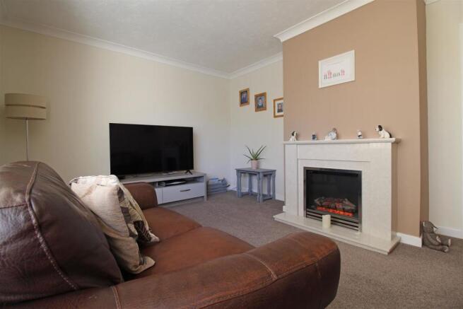 Living Room.jpg