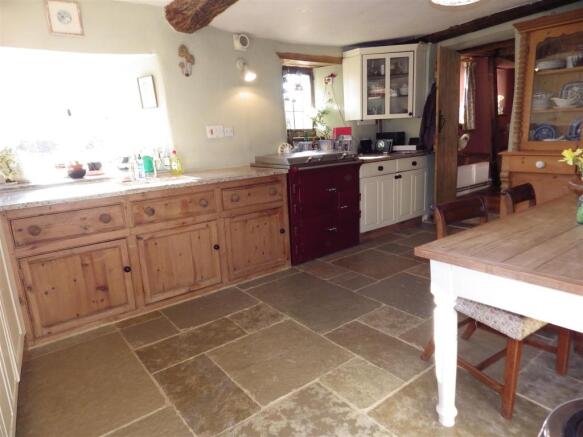 Kitchen/Breakfast Ro
