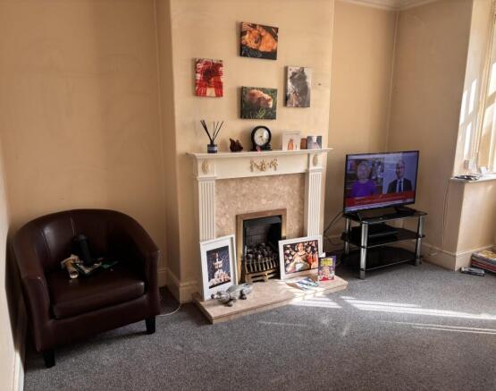 3 bed Terraced for sale Image 4